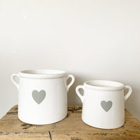 White Pot with grey Heart